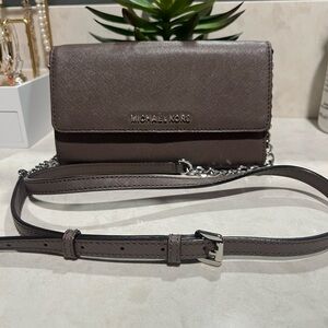 Michael Kors Elegant Brown Wallet with crossbody chain